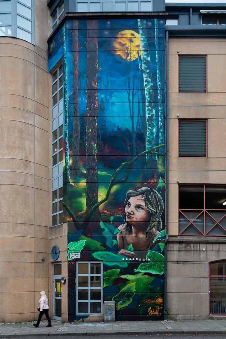 Artscape Form - building mural